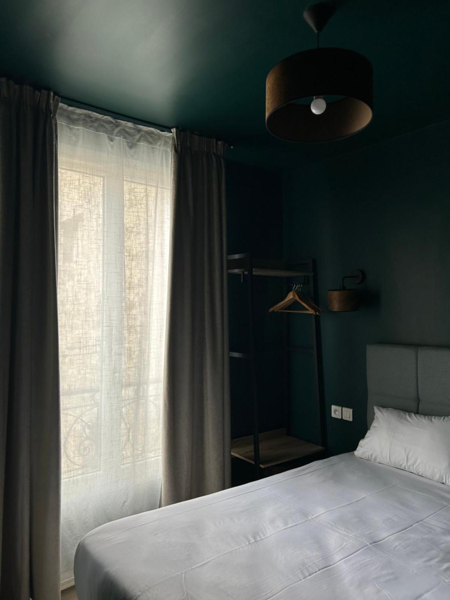 Hotel Maat Etoile ปารีส ภายนอก รูปภาพ